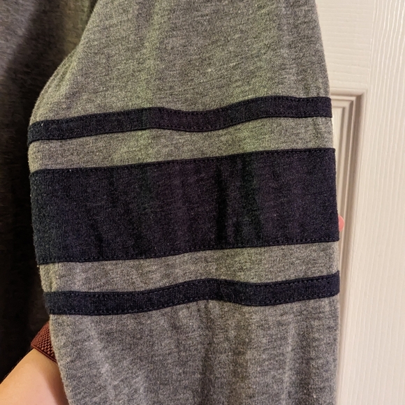 Forever 21 long sleeve M - Picture 4 of 4